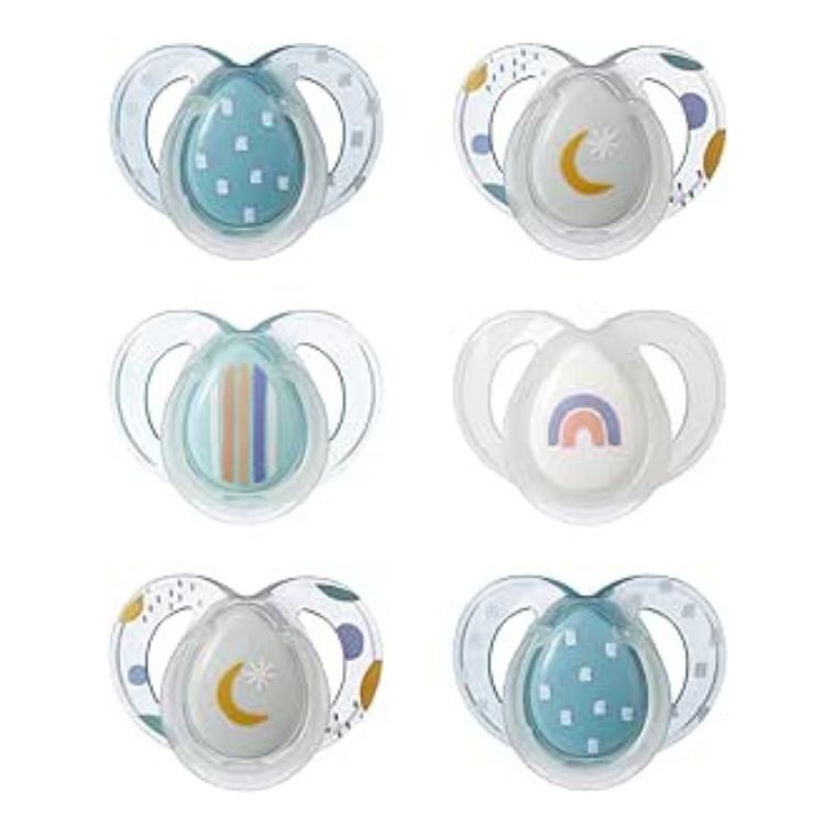 Tommee Tippee orthodontic baby soothers with symmetrical silicone teat and ventilated shield for newborns and toddlers (0–36 months)